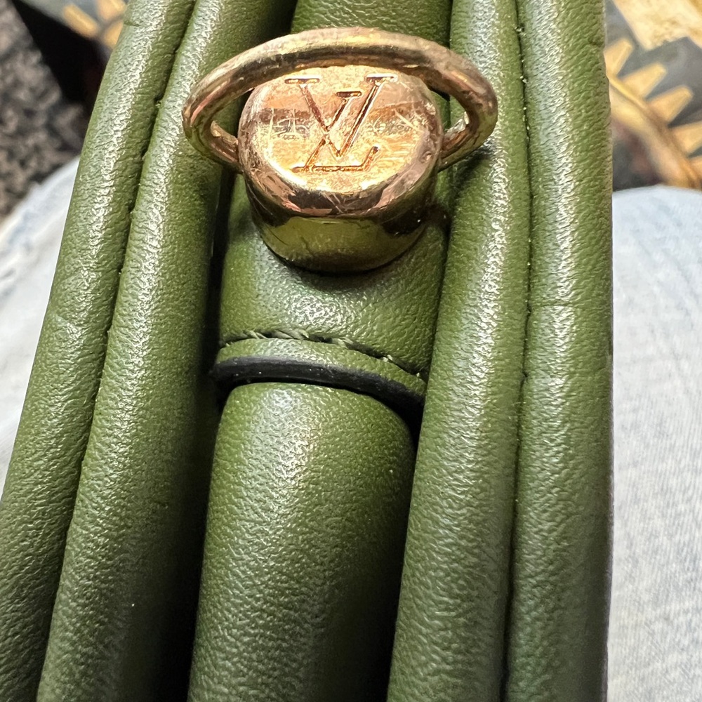 Louis Vuitton Coussin Bag - Picture 5 of 14